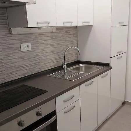 Adora Apartmán *