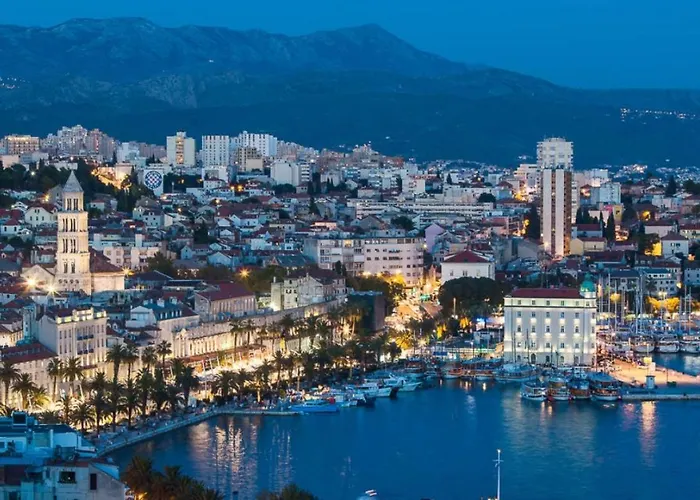 Adora Apartment Split